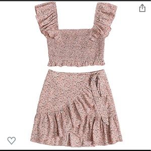 Two piece crop top skirt set